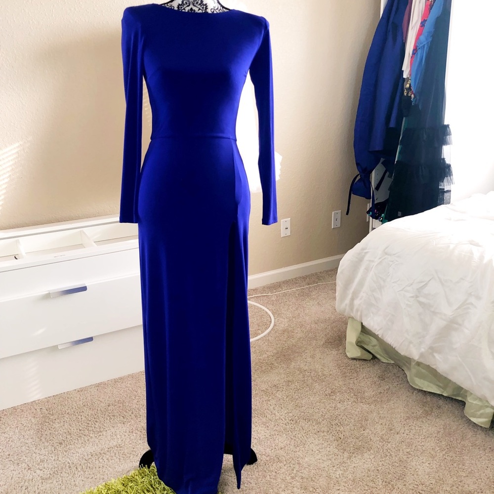 Women’s gown